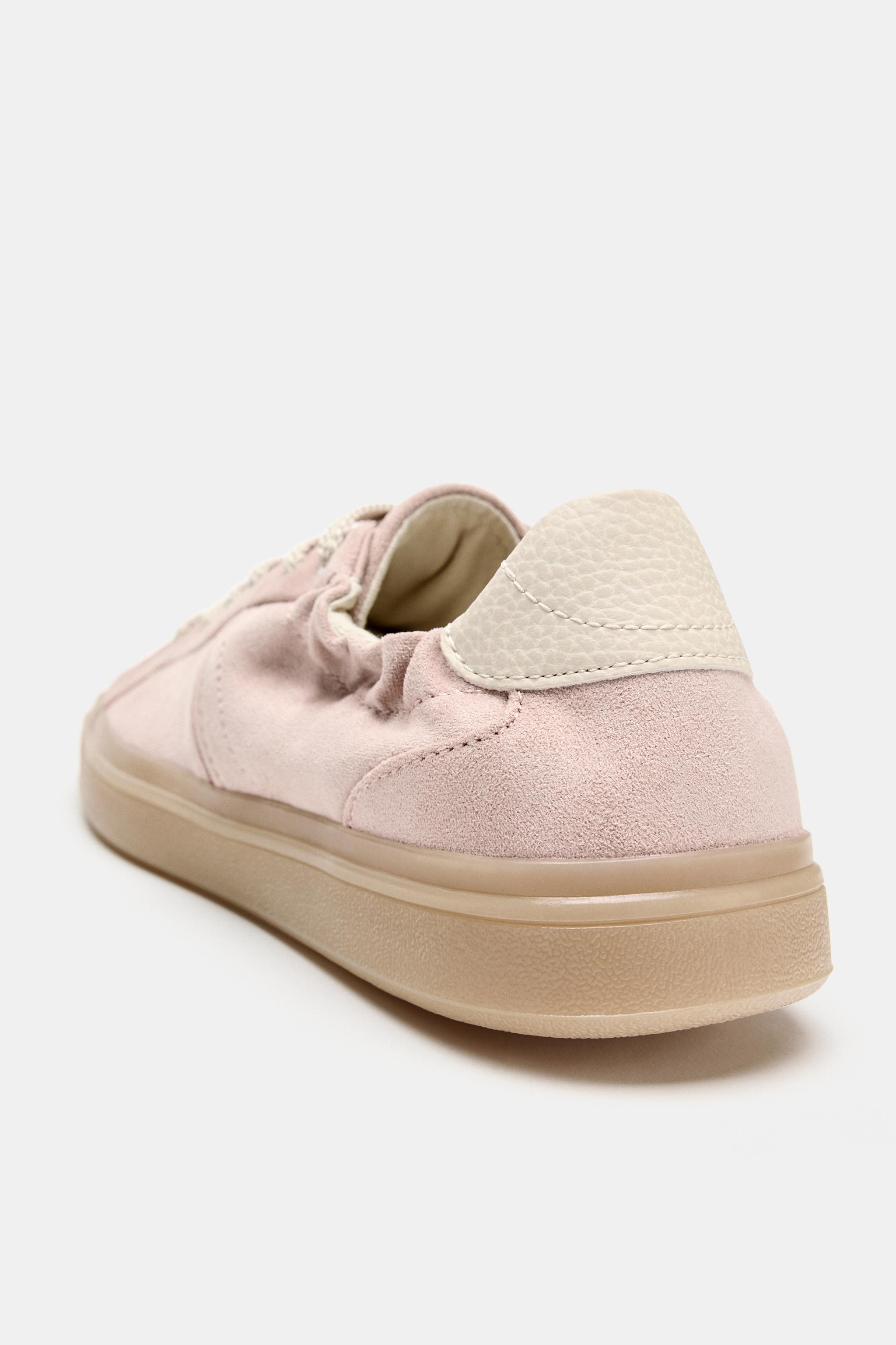 HEEL DETAIL SNEAKERS
